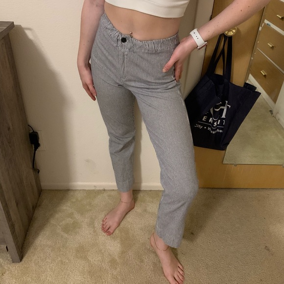 Brandy Melville Pants - Picture 2 of 4